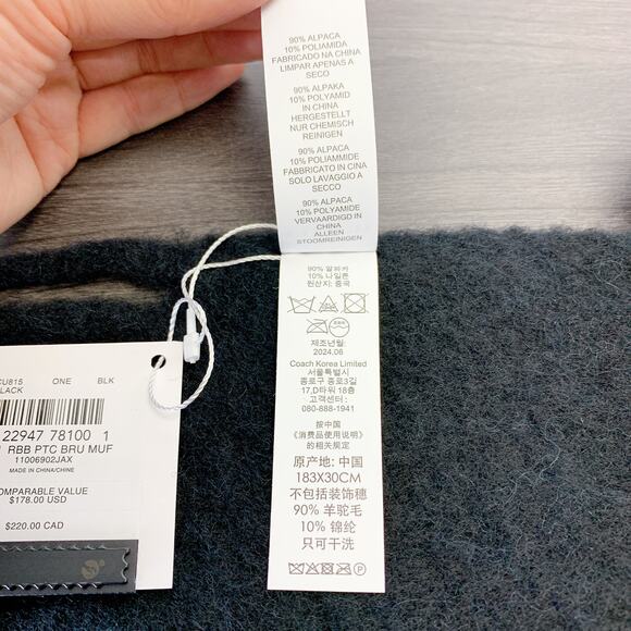 Coach CU815 Muffler With Rubber Patch IN Black89 - Picture 6 of 7